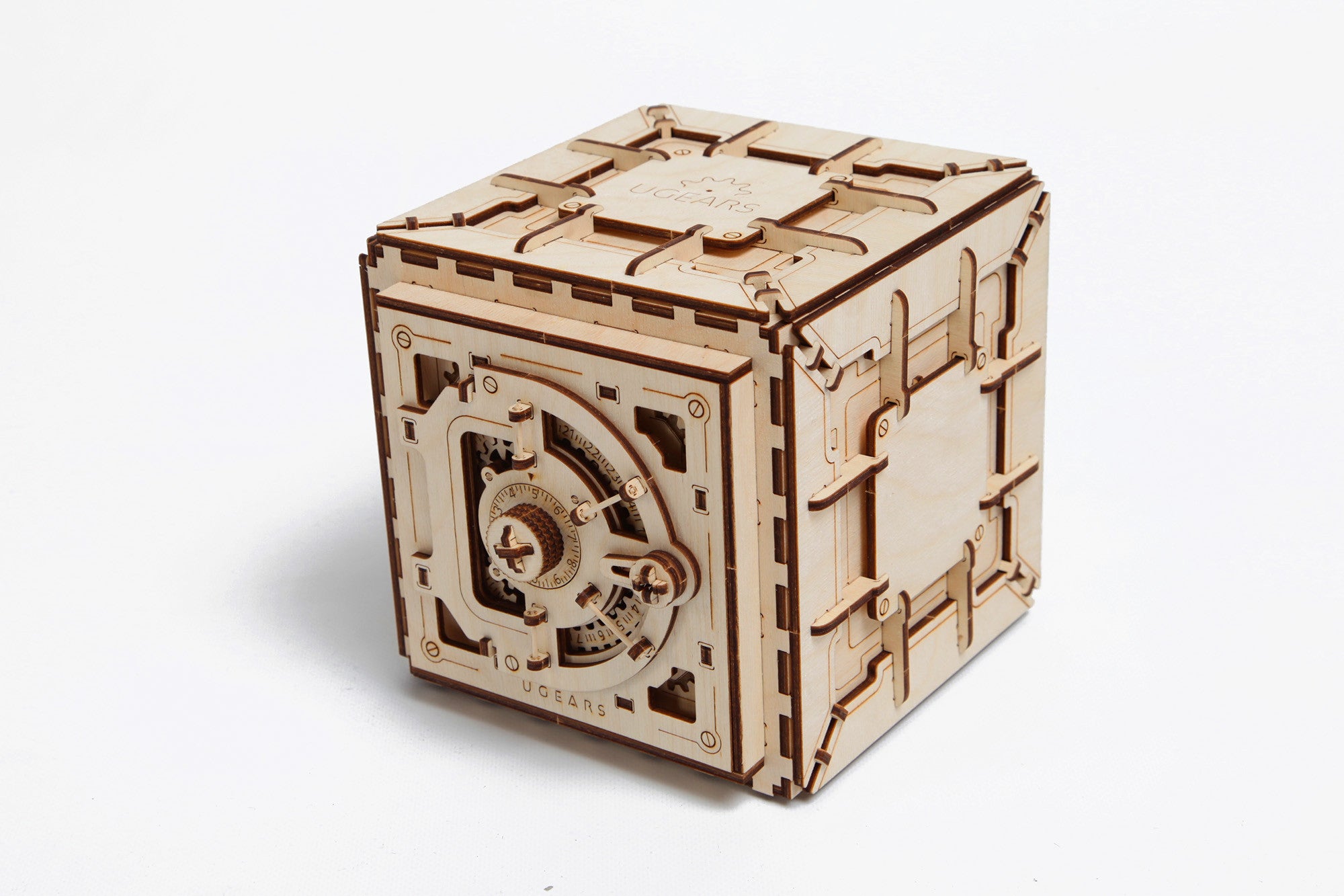 Tresor / Safe mit Zahlenschloss